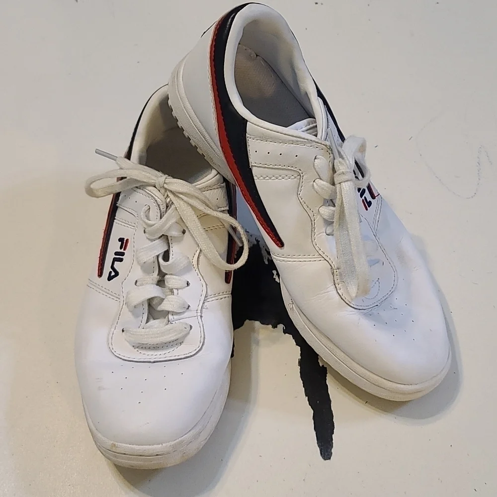 Fila‎ Women's Sneakers 5VF80165-150 White Faux Leather Size 8 EUC